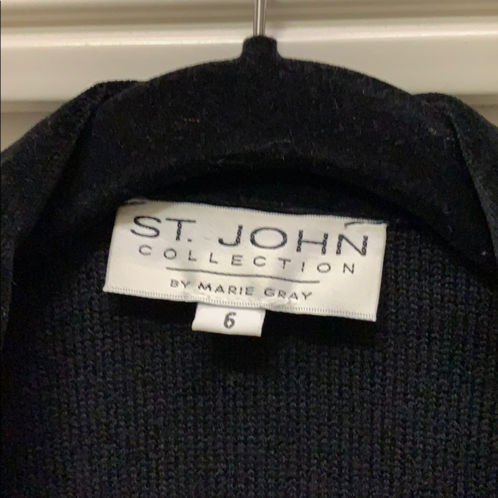 St. John jacket/ blazer - Picture 2 of 3